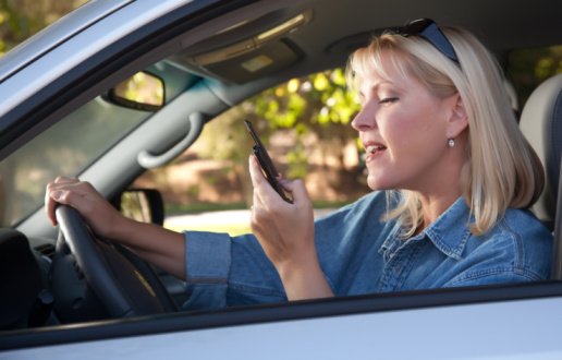 texting-driving-image