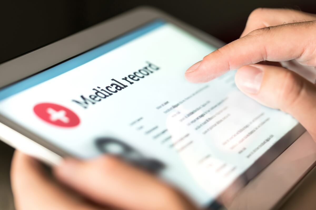 Your Right to Access Your Medical Records in Illinois