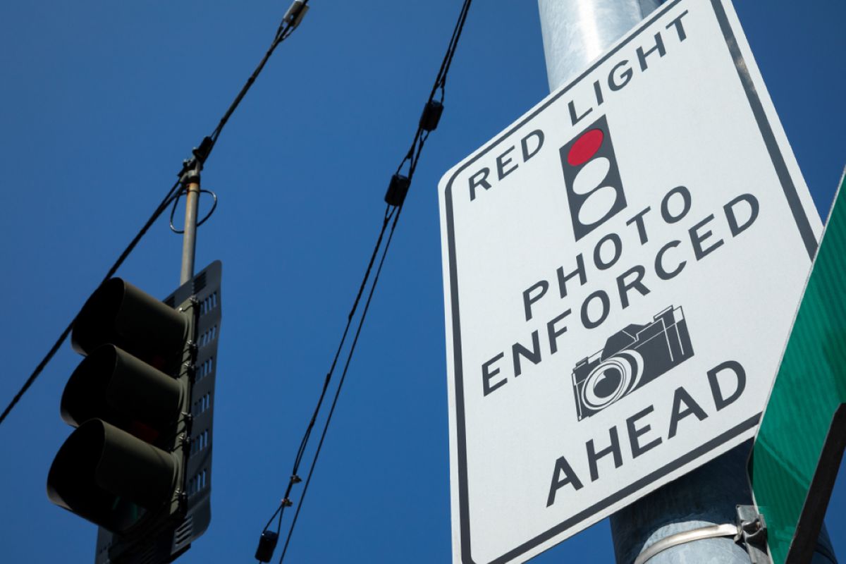 Do Red Light Cameras Increase or Decrease Accidents in Chicago