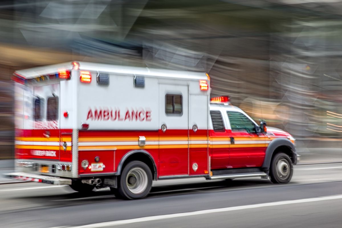 When Should You Take an Ambulance from a Car Accident Scene