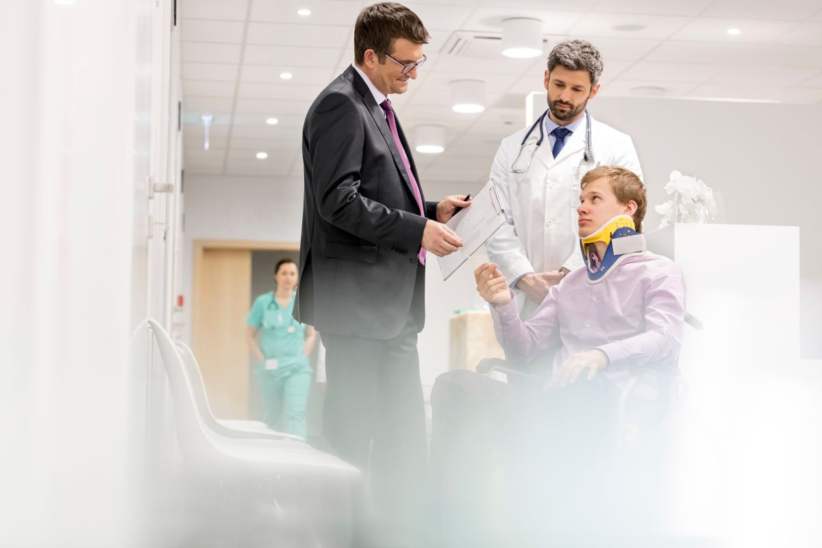 What Does a Car Accident Lawyer Do